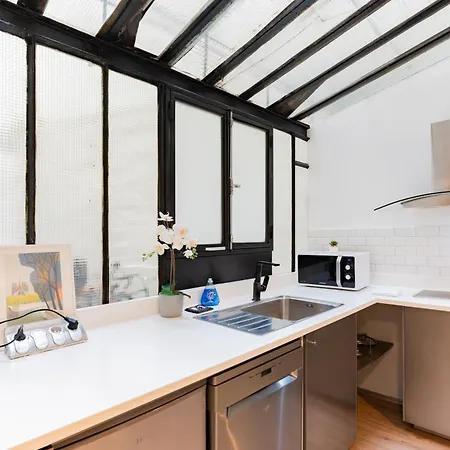 St Germain Sartre Chicsuites Apartment Paris