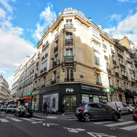 St Germain Sartre Chicsuites Apartment